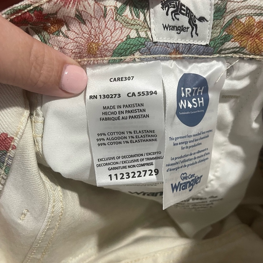 Free People Wrangler Westward Floral Bootcut jeans - Picture 8 of 8